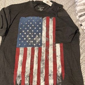 Walnut & 39th Tee Shirt, New